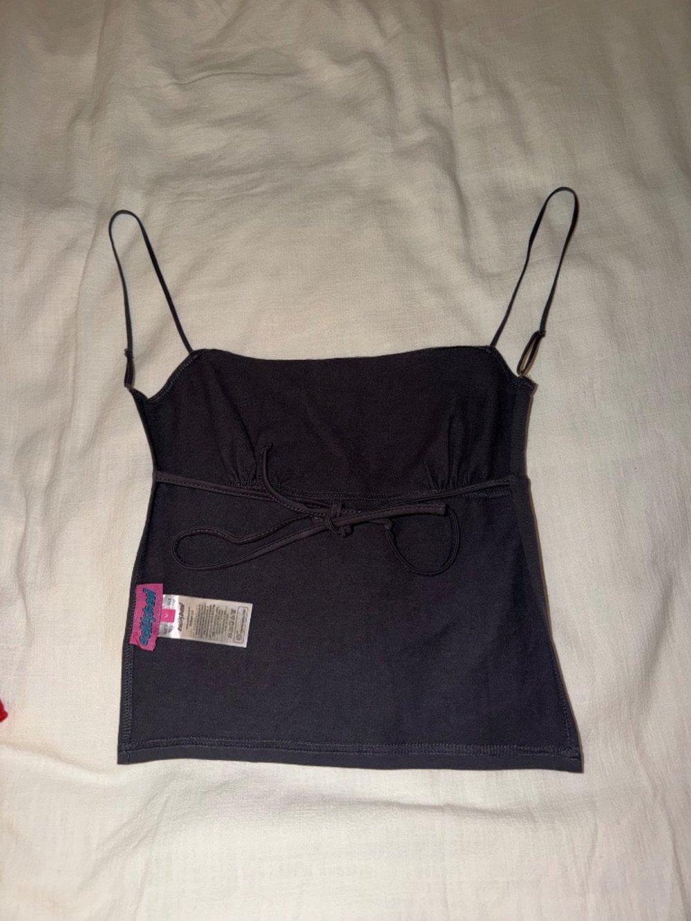 Edikted Backless top - Picture 2 of 2